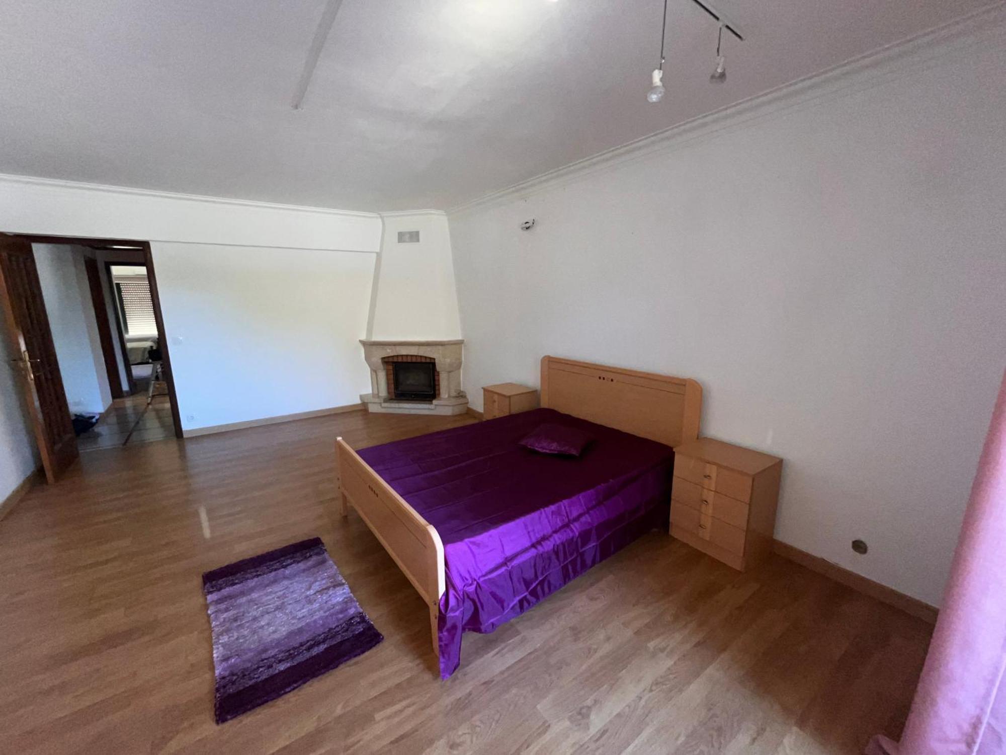 Quarto Boa Localizacao Com Cozinha E Casa De Banho Apartment Капарика Екстериор снимка
